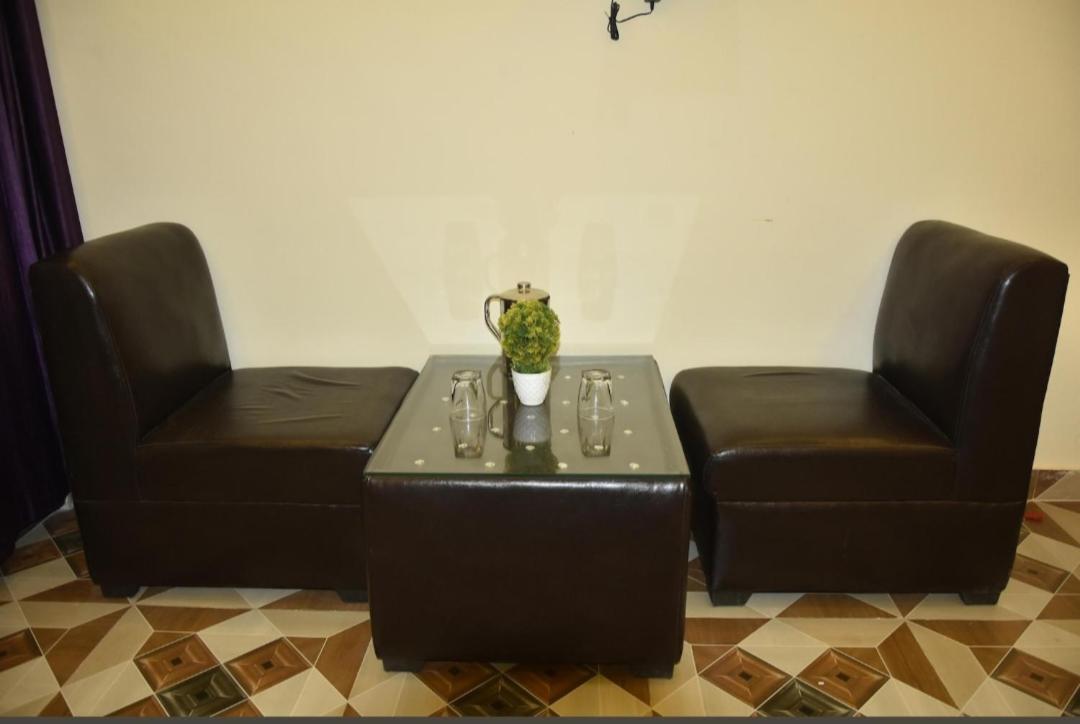 De Costa Palace - Pick And Drop Available Varanasi Exterior photo